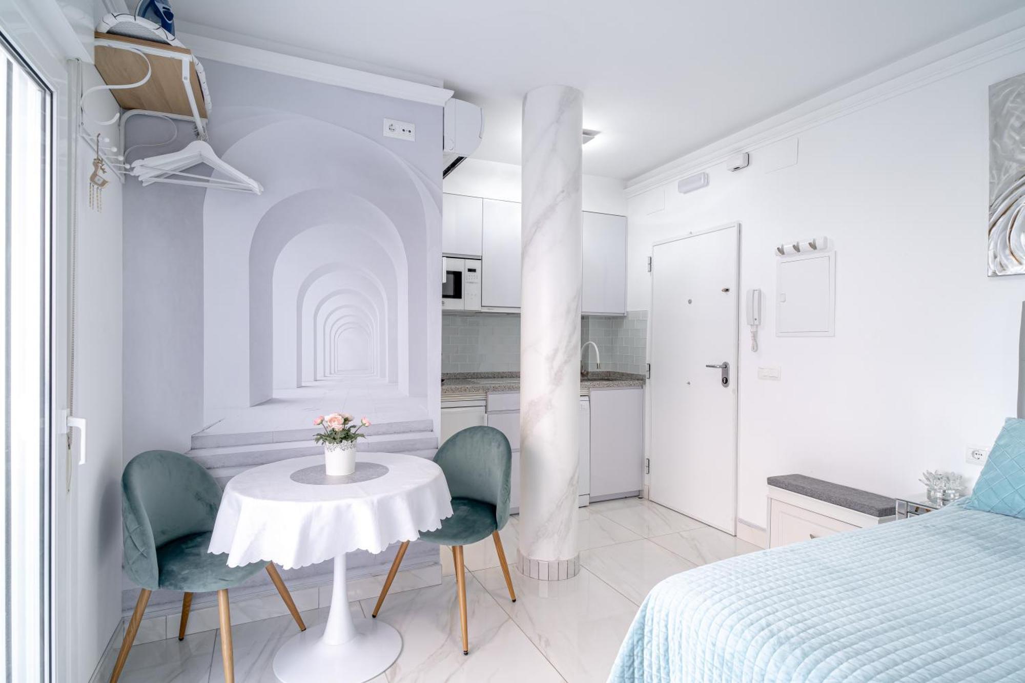 Silver Horizon Luxury Apartment Nerja Eksteriør bilde